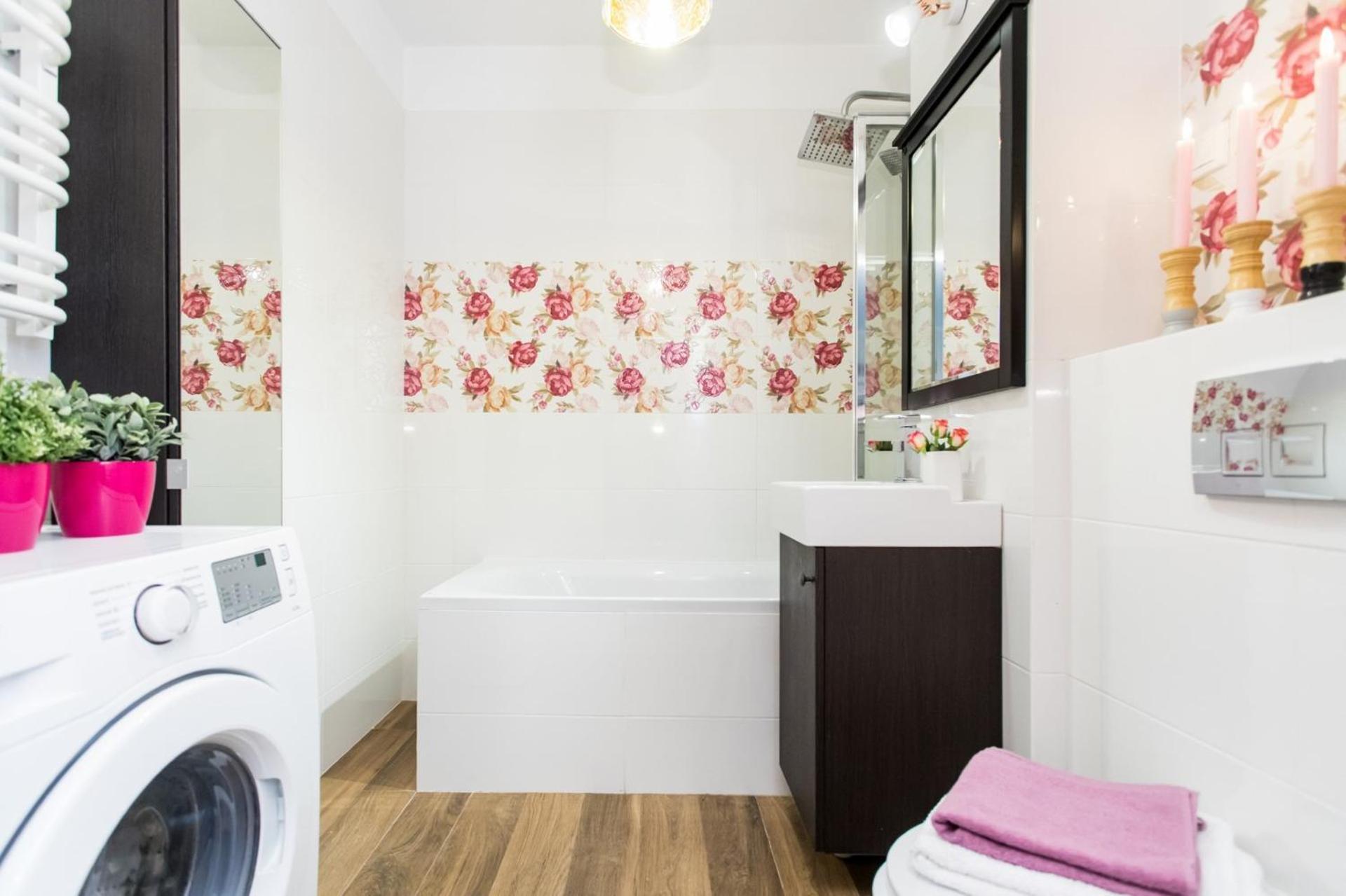 Sunny With Parking & Garden By Renters Apartment Gdansk